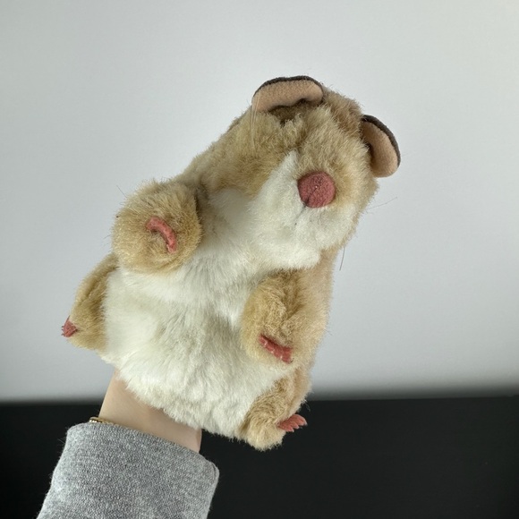 Folkmanis Puppets Hamster Hand Puppet 6” Realistic Plush Stuffed Animal - Picture 3 of 5